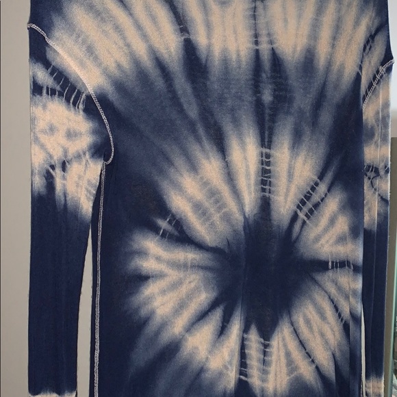 Long Sleeve Tie-Dye Top - Picture 3 of 7